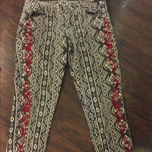 Patterned jeans
